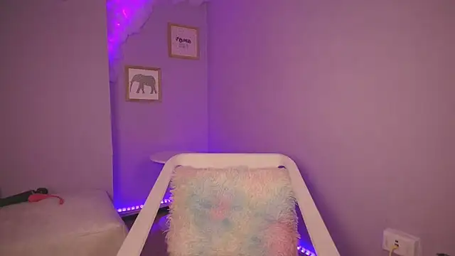 Snapshot of cat_nasty chatting on 09.27.25 cat nasty online show from 09.27.25