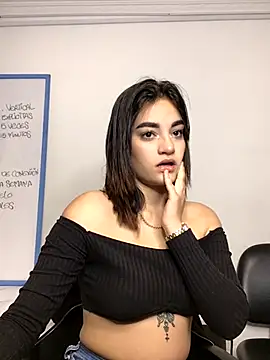 Maddy Rouse1 online show from 10.23.25