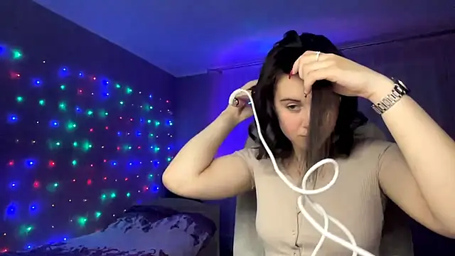 MollyPartey online show from 10.12.25