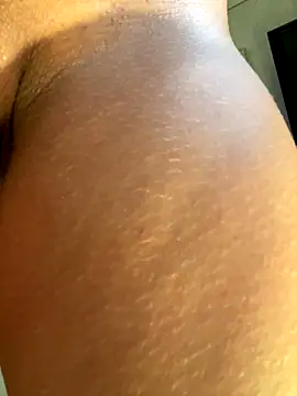 Snapshot of Lissa_kis chatting on 10.10.25 Lissa kis online show from 10.10.25