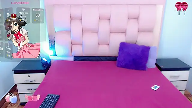 Snapshot of AdharaDaboin chatting on 10.05.25 AdharaDaboin online show from 10.05.25