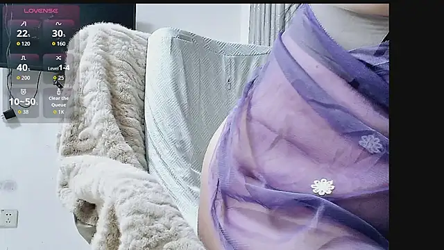 kiki-yuli online show from 09.22.25