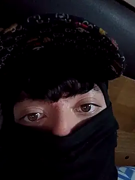 Snapshot of Hoott_boyyszz chatting on 11.02.25 Hoott boyyszz online show from 11.02.25