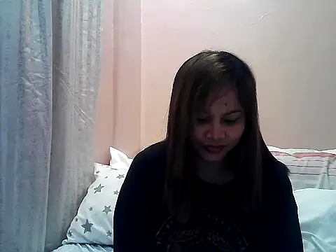 Snapshot of Amarrahlyn chatting on 05.04.26 Amarrahlyn online show from 05.04.26