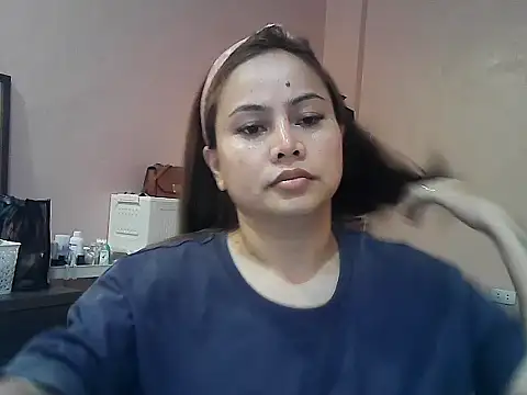 Snapshot of Amarrahlyn chatting on 05.19.26 Amarrahlyn online show from 05.19.26