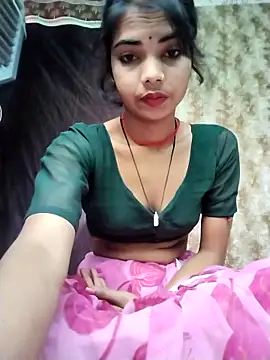 PRACHI-743 online show from 11.22.25