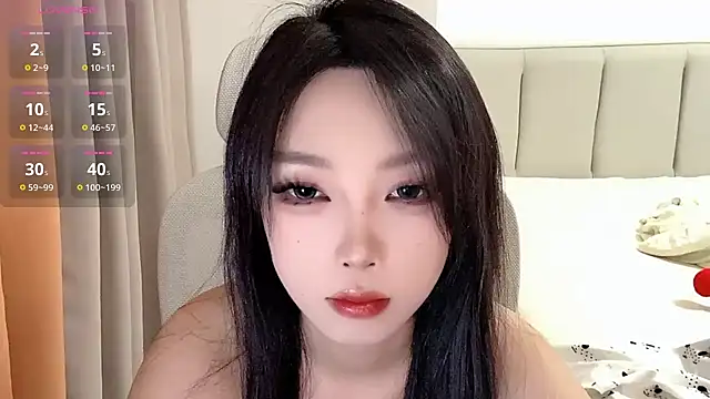 Snapshot of Puppy-12 chatting on 10.03.25 Puppy-12 online show from 10.03.25