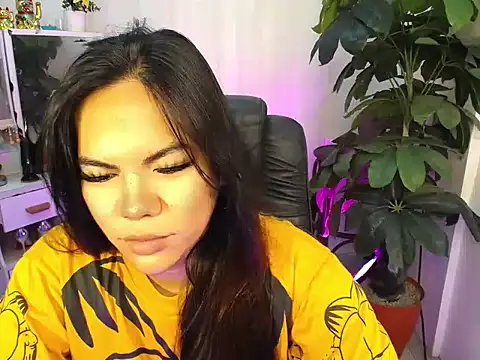 AngelitaDeputouch online show from 11.23.25