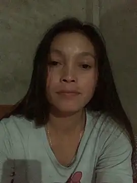 Snapshot of Halyy_xx chatting on 10.01.25 Halyy xx online show from 10.01.25