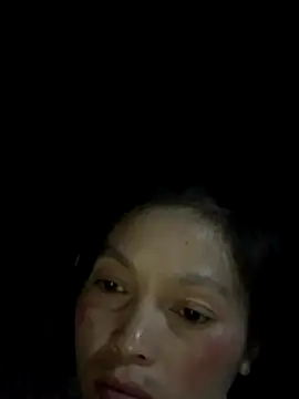 Snapshot of Halyy_xx chatting on 11.06.25 Halyy xx online show from 11.06.25