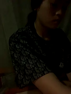 Snapshot of Halyy_xx chatting on 11.10.25 Halyy xx online show from 11.10.25