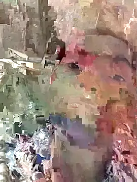 Snapshot of Halyy_xx chatting on 11.11.25 Halyy xx online show from 11.11.25