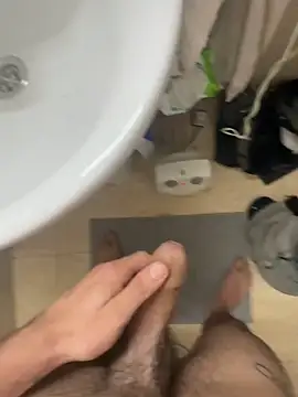 Snapshot of tusmuertos420 chatting on 09.30.25 tusmuertos420 online show from 09.30.25