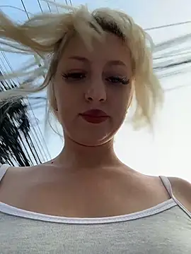 RonnieKiss online show from 03.15.26