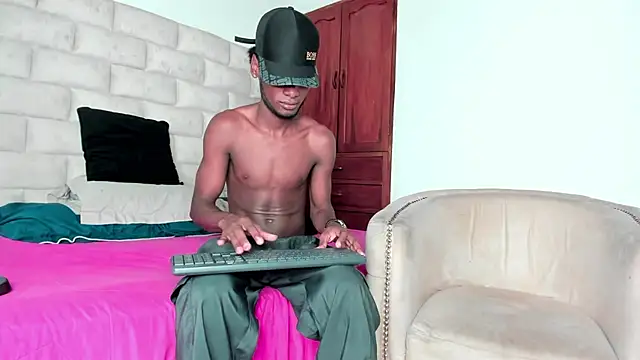 BennBrown online show from 10.02.25