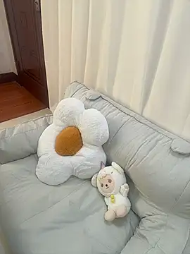 AZ37866 online show from 10.17.25