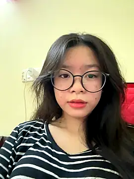 mau15  online show from 10.25.25