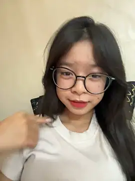 mau15  online show from 10.31.25