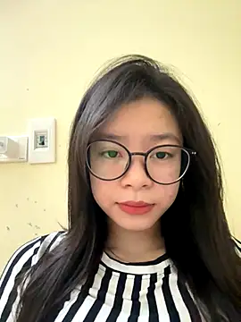 mau15  online show from 11.08.25