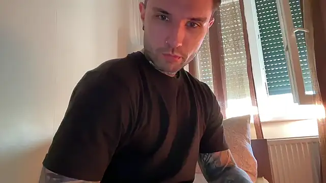 Larsskeet online show from 10.29.25