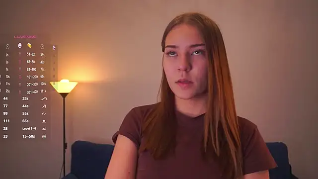 Snapshot of AdrianaCoenen chatting on 11.06.25 AdrianaCoenen online show from 11.06.25