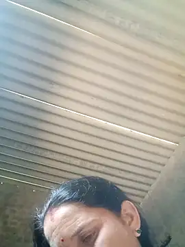 Snapshot of M-Kajal456 chatting on 10.17.25 M-Kajal456 online show from 10.17.25