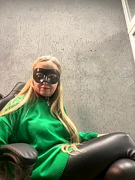 B i r d i e online show from 10.02.25