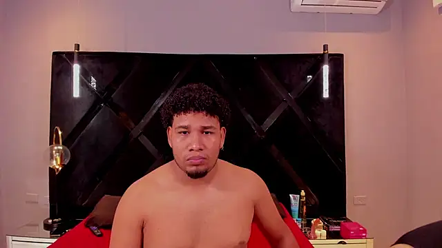 LucasandSasha online show from 04.14.26