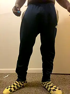 Snapshot of girlwatt chatting on 11.05.25 girlwatt online show from 11.05.25