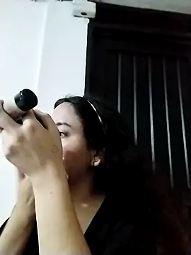 ChloeNoire online show from 10.12.25