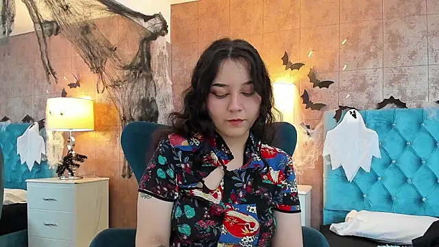 ChloeNoire online show from 10.15.25