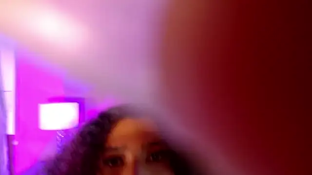 Snapshot of _IsabellaRousse chatting on 10.09.25 IsabellaRousse online show from 10.09.25