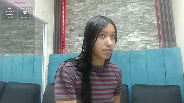 Lil Rose2006 online show from 11.22.25