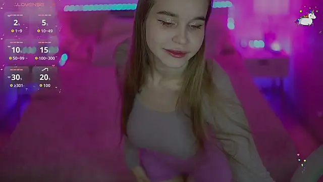 MyLolaSky online show from 10.11.25