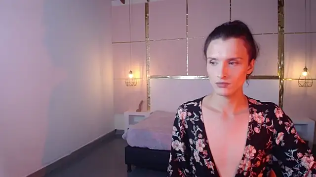 IsabelFernandez online show from 10.05.25