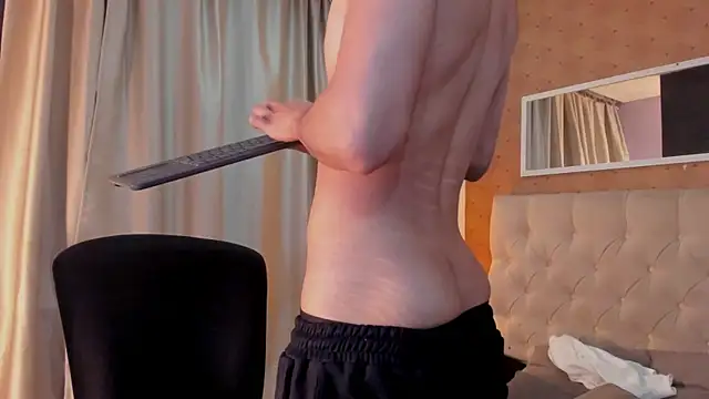 liam twiink online show from 03.04.26