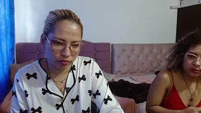 Snapshot of LITTLEKITTY19 chatting on 01.31.26 LITTLEKITTY19 online show from 01.31.26