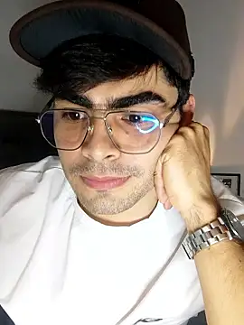 Snapshot of Mason_grey chatting on 10.13.25 Mason grey online show from 10.13.25