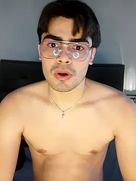 Snapshot of Mason_grey chatting on 10.14.25 Mason grey online show from 10.14.25