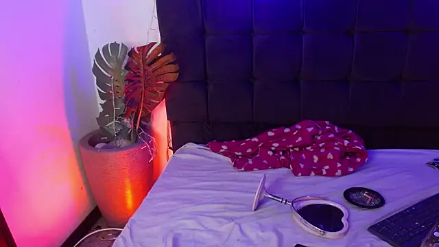 YessBoobs0 online show from 11.08.25