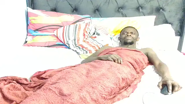 Snapshot of Dandelion_enigman chatting on 10.18.25 Dandelion enigman online show from 10.18.25