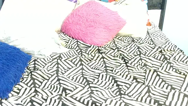 Snapshot of Dandelion_enigman chatting on 11.12.25 Dandelion enigman online show from 11.12.25