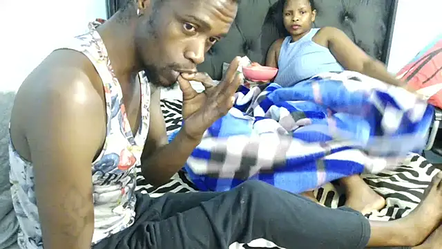 Snapshot of Dandelion_enigman chatting on 11.15.25 Dandelion enigman online show from 11.15.25