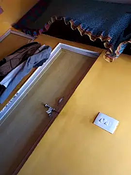 Snapshot of Sumitx007 chatting on 10.16.25 Sumitx007 online show from 10.16.25