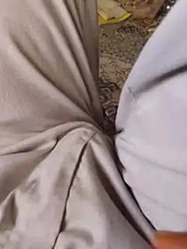 Snapshot of Sumitx007 chatting on 11.09.25 Sumitx007 online show from 11.09.25