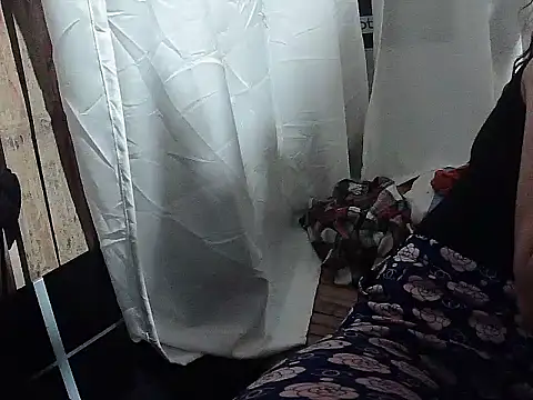 Snapshot of Hot_aya0516 chatting on 11.02.25 Hot aya0516 online show from 11.02.25