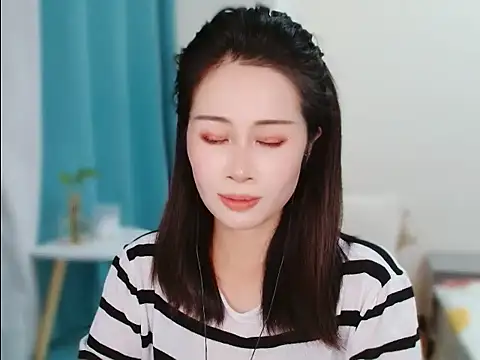 Snapshot of cfxc0317 chatting on 10.15.25 cfxc0317 online show from 10.15.25