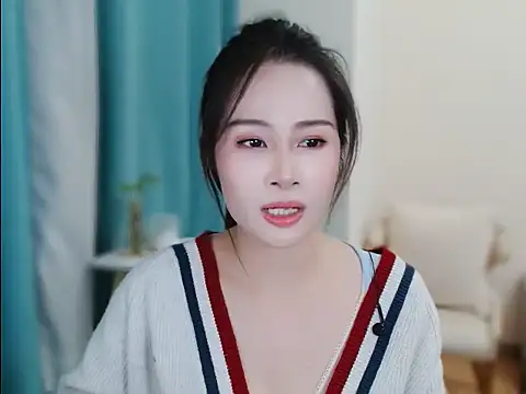 Snapshot of cfxc0317 chatting on 10.31.25 cfxc0317 online show from 10.31.25