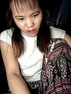 Snapshot of Norah-h chatting on 11.01.25 Norah-h online show from 11.01.25