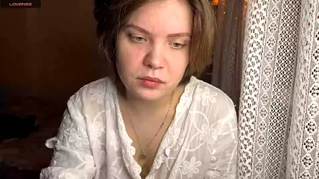 Snapshot of SabrinaFolts chatting on 11.08.25 SabrinaFolts online show from 11.08.25